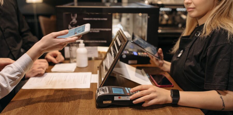 Comment se servir d’une caisse enregistreuse tactile ?