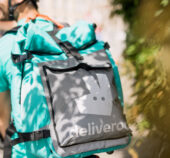 Intégrer Deliveroo et Uber Eats à sa caisse : bonne ou mauvaise idée pour les restaurateurs ?
